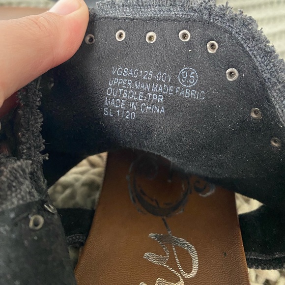 Very G Journey Sandal - Picture 9 of 10